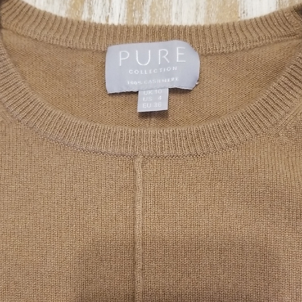 Pure Collection Camel Cashmere Knit